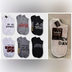 Schitts Creek Socks 6 Pair Rosebud Motel Rose Apothecary Ew David Gray Black